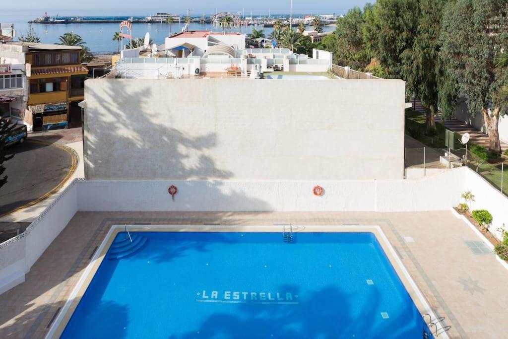 Vivienda Vacacional Rosaini Los Cristianos  Eksteriør bilde