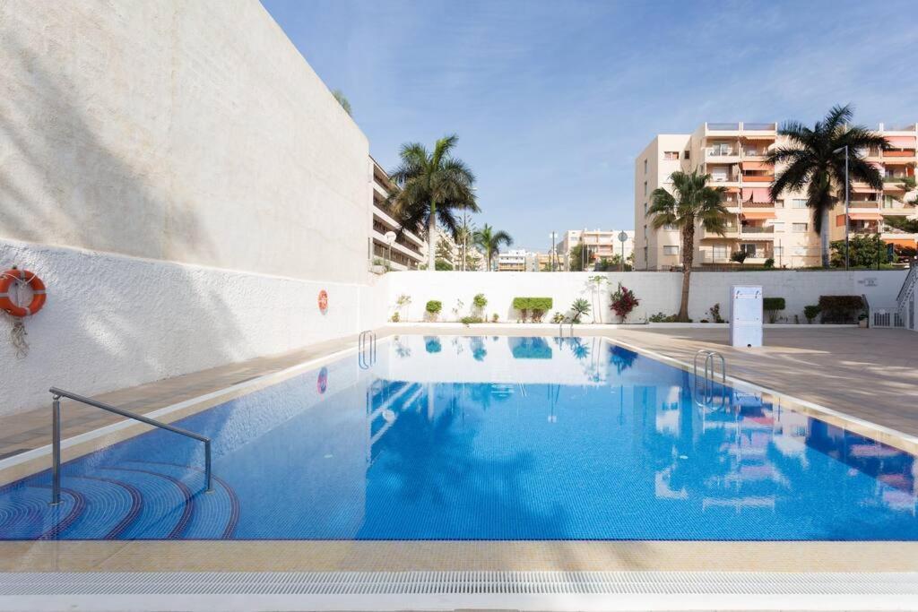 Vivienda Vacacional Rosaini Los Cristianos  Eksteriør bilde